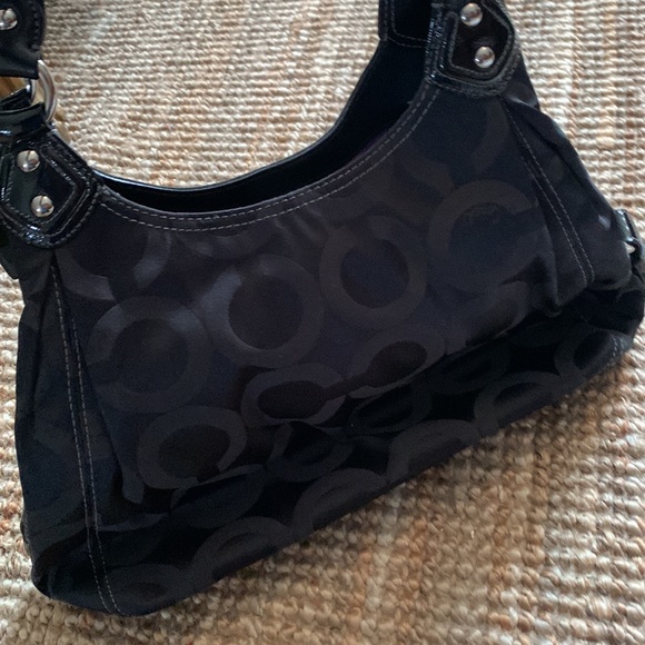 🖤 SOLD 🖤 Coach canvas bag with leather straps . Authentic. - Picture 4 of 11